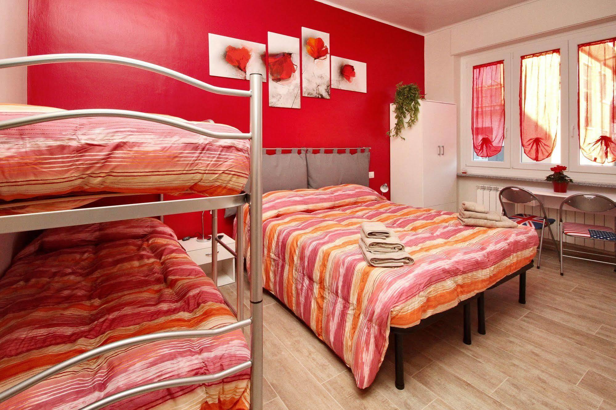 B&B Il Rosso E Il Blu Cuneo Dış mekan fotoğraf
