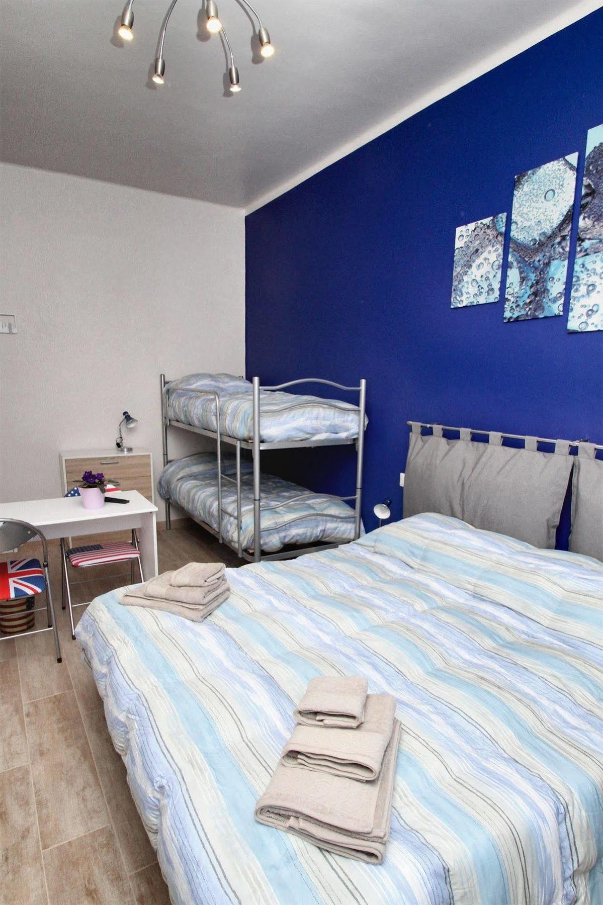B&B Il Rosso E Il Blu Cuneo Dış mekan fotoğraf