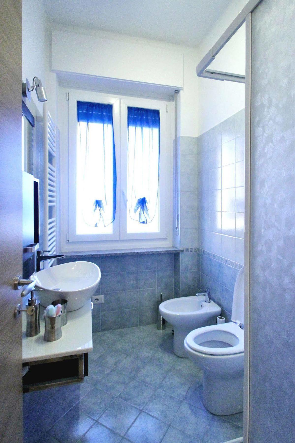 B&B Il Rosso E Il Blu Cuneo Dış mekan fotoğraf