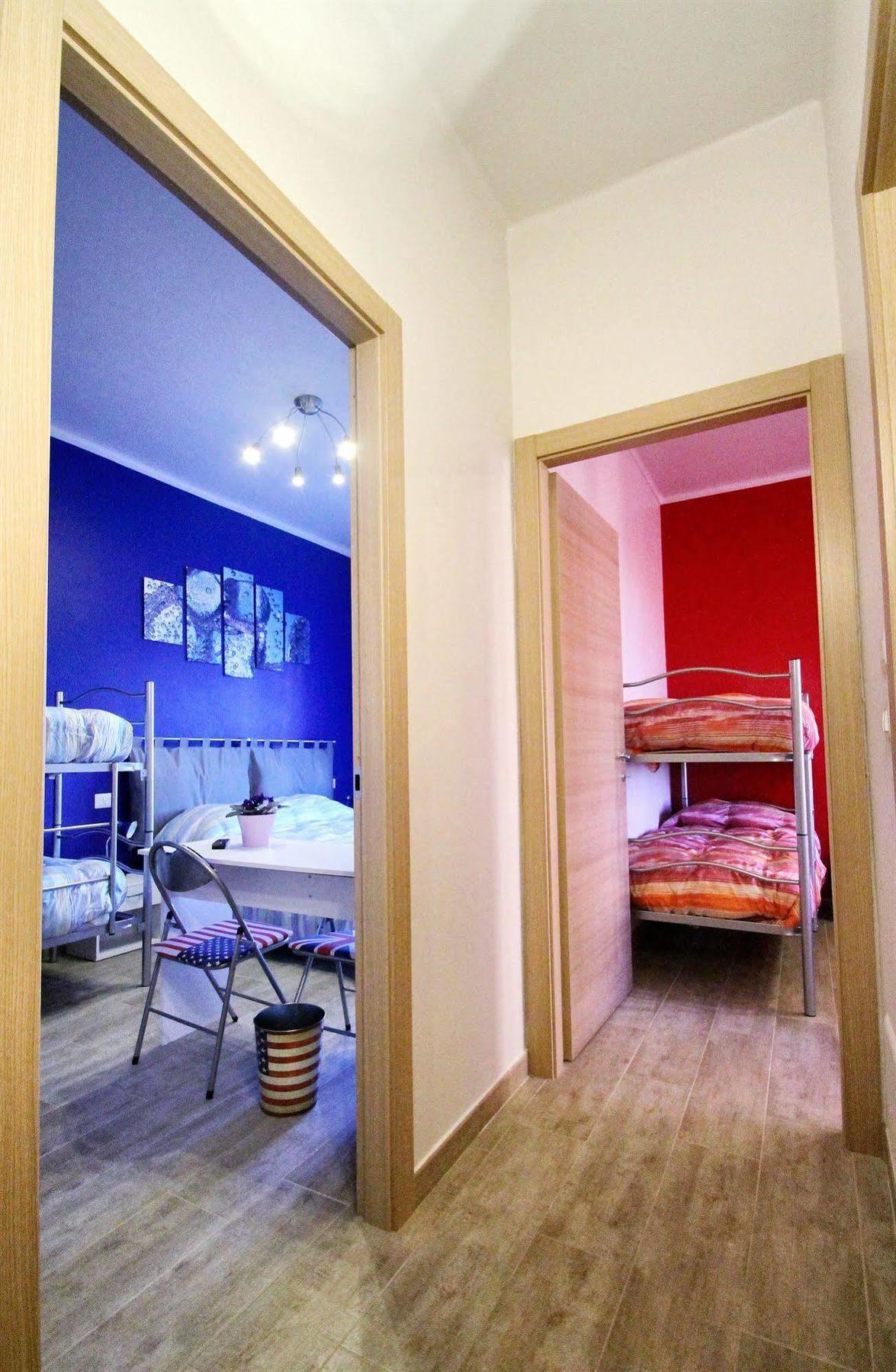 B&B Il Rosso E Il Blu Cuneo Dış mekan fotoğraf