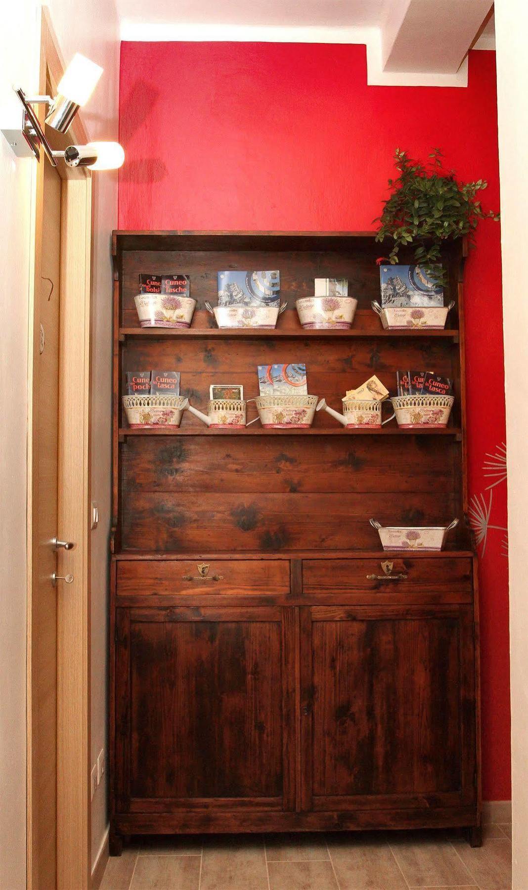 B&B Il Rosso E Il Blu Cuneo Dış mekan fotoğraf
